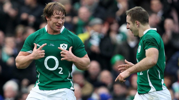 Jerry Flannery (left) announced his decision to retire at training in University of Limerick this morning, while Tomás O'Leary will leave for London Irish in May