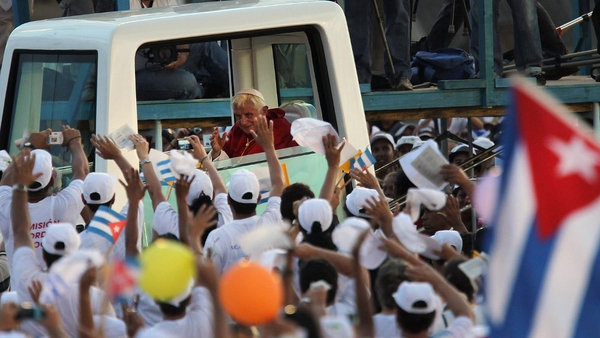 Pope Bendict XVI arrives at Revolution Square in Santiago