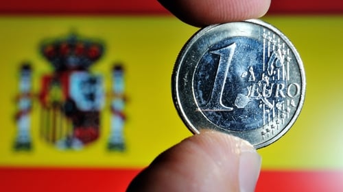 Spanish gross domestic product grew by 0.3% in the final quarter of 2013