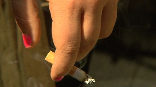 Women who experience a great deal of stress are much more likely to continue smoking during pregnancy