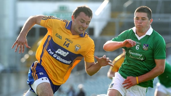 Two late points from David Tubridy (l) saw Clare overcome Limerick in the Munster semi-final