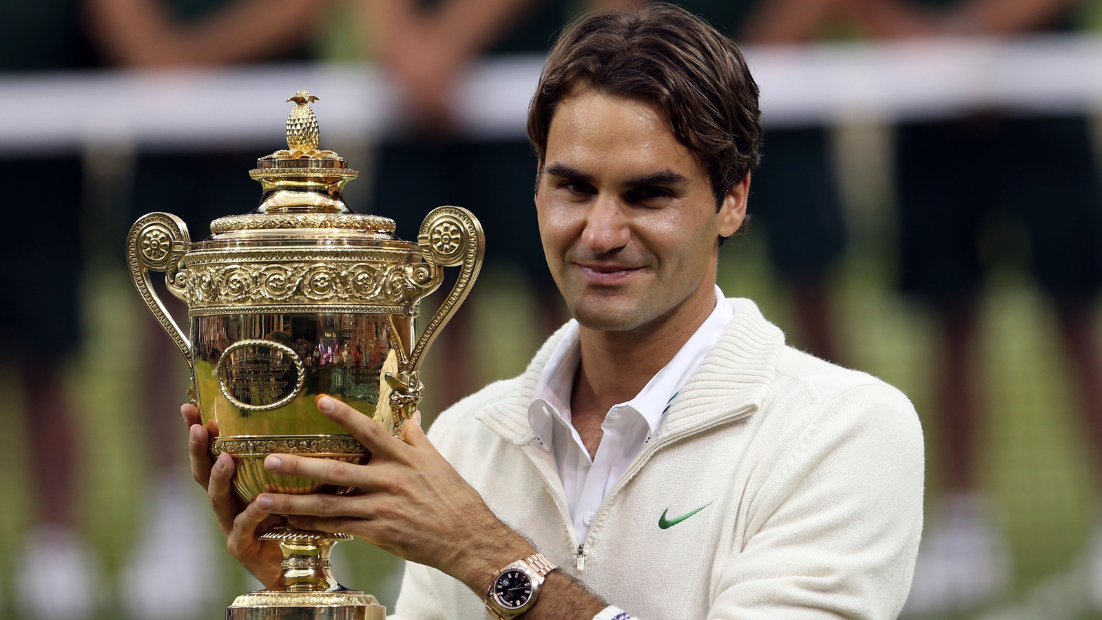 Wimbledon prize money increased by 40%