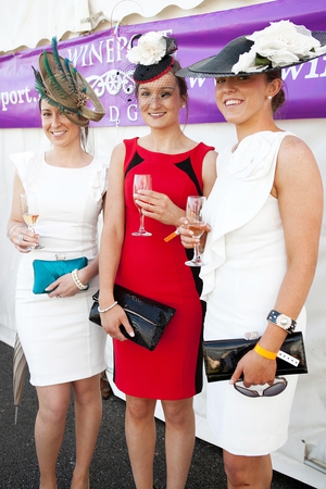 Kilbeggan Races Best Dressed