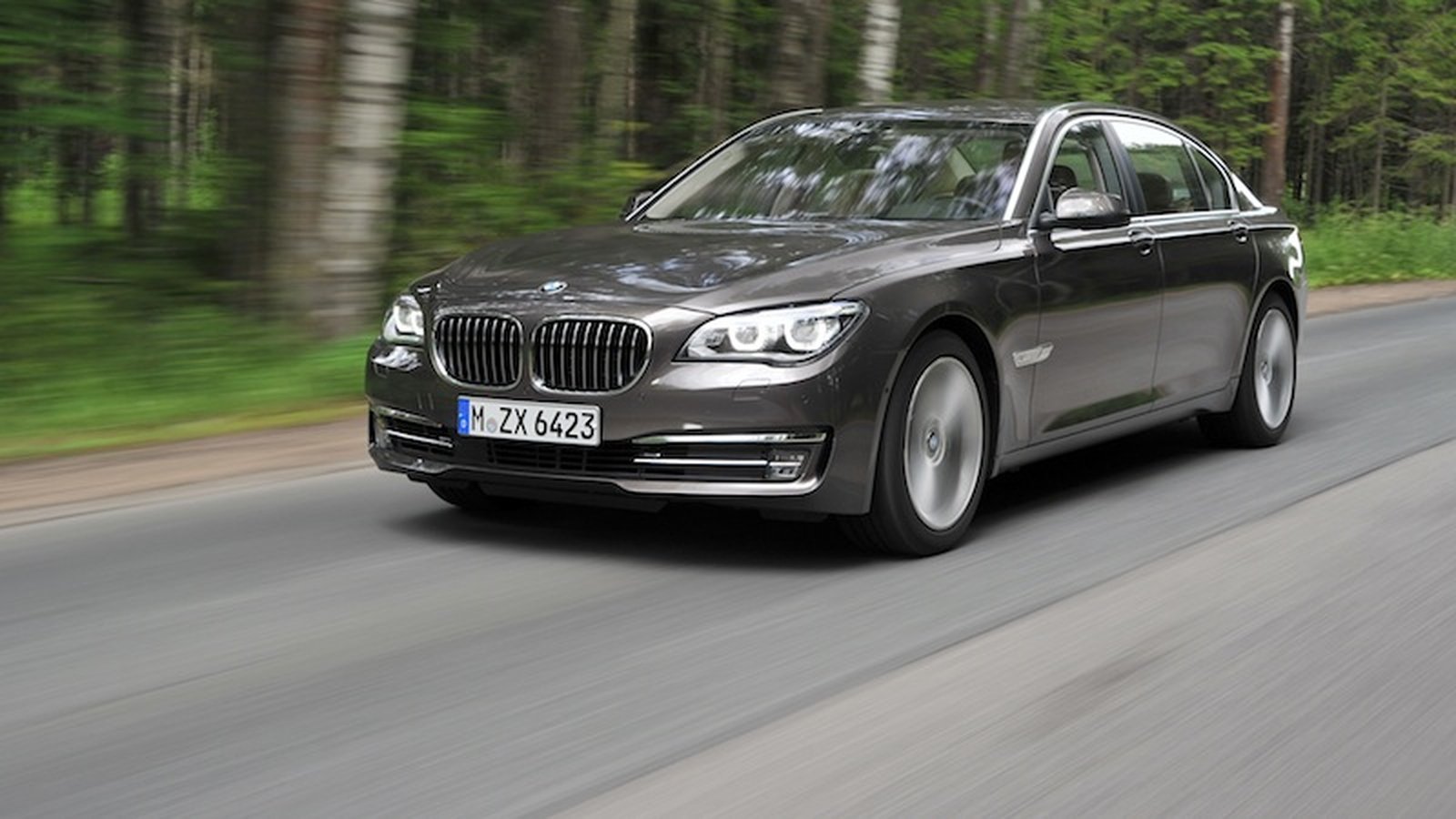 BMW is recalling 570,000 cars in US and Canada