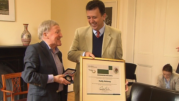 Paddy Moloney was given the award for strengthening ties between Ireland and Mexico