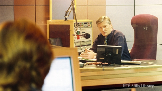 Broadcaster Pat Kenny at the microphone in an RTÉ Radio Centre studio in 1999.
© RTÉ Stills Library 2280/051
