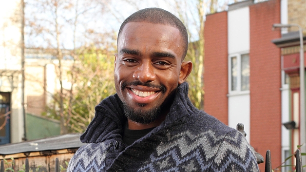 Chucky Venn plays Ray Dixon