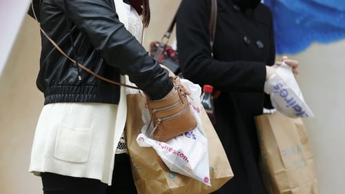 Customers remain cautious in their spending despite a rise in discretionary income
