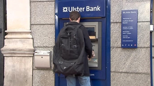 Customers reported problems withdrawing money from ATMs