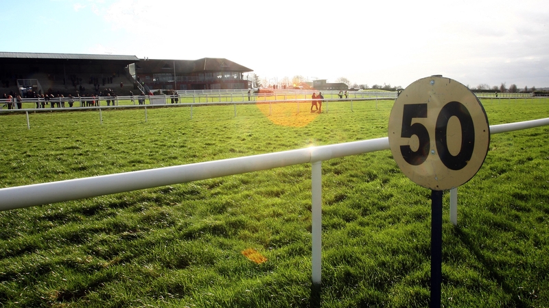 The meeting kicks off with the Follow Navan Racecourse On Facebook 3-Y-O Maiden Hurdle