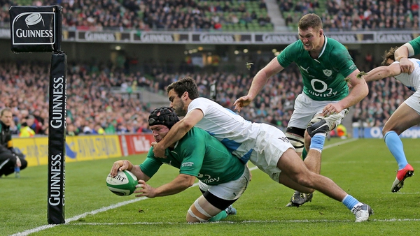 Richardt Strauss scoring a try for Ireland against Argentina in November
