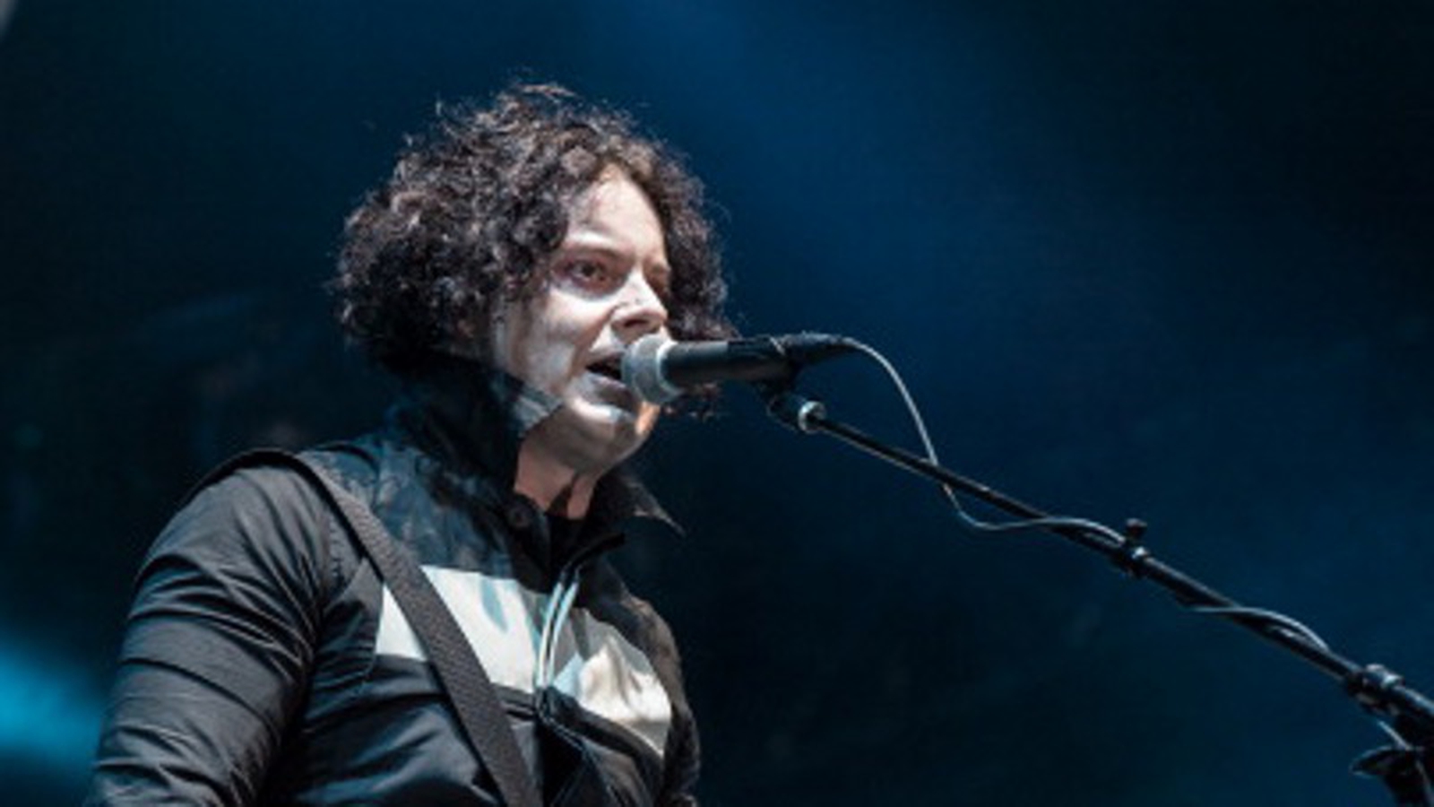 White performance. Jack White.