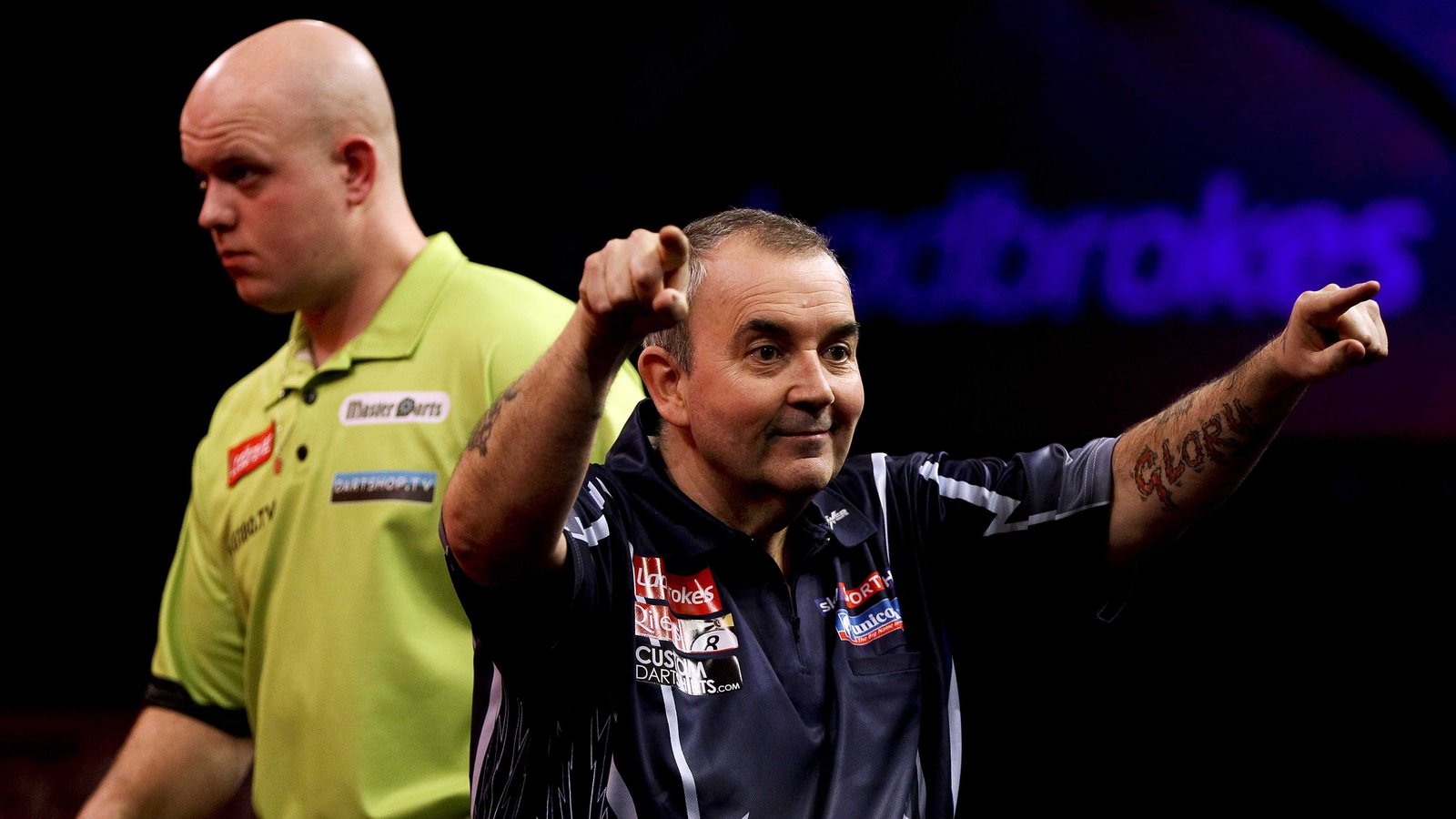 Taylor secures 16th PDC world darts title