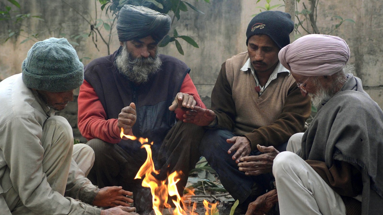 107 homeless die in India cold snap