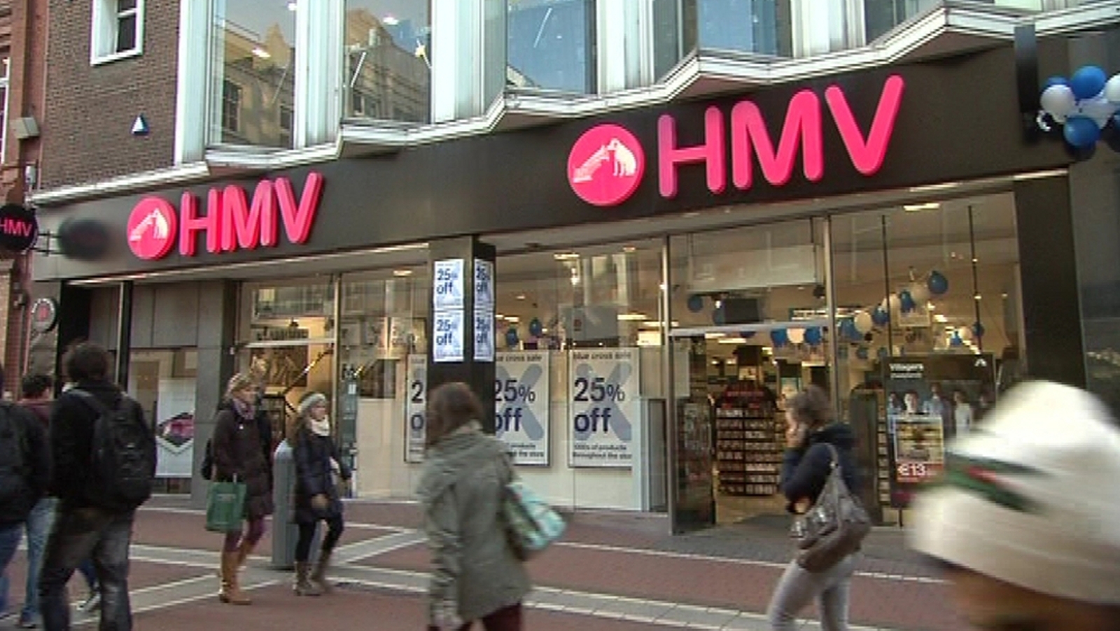 HMV jobs at risk as administrators called in