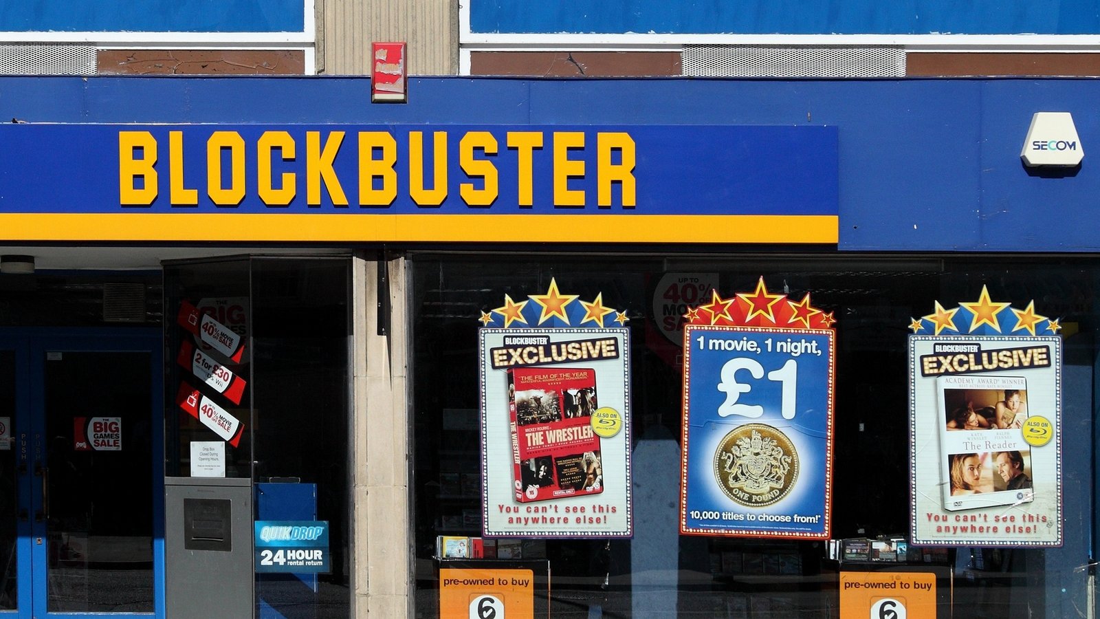 Blockbuster UK entering administration, reports say - CNET