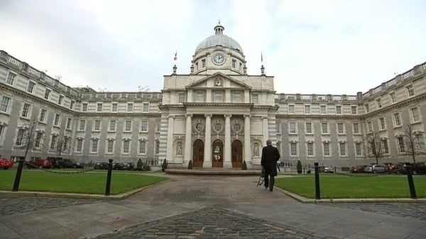Poll suggests support for the Government parties is steady