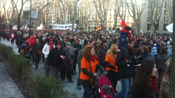 Spanish take to the streets to protest at austerity measures