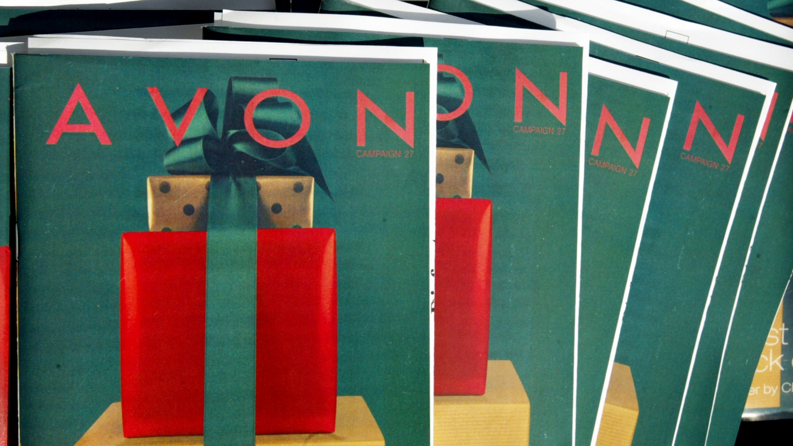 Avon to move headquarters from US to UK