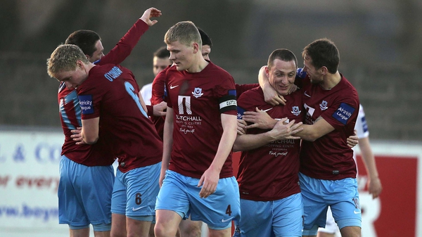 Drogheda United celebrate Gary O'Neill's goal against Sligo in the first leg