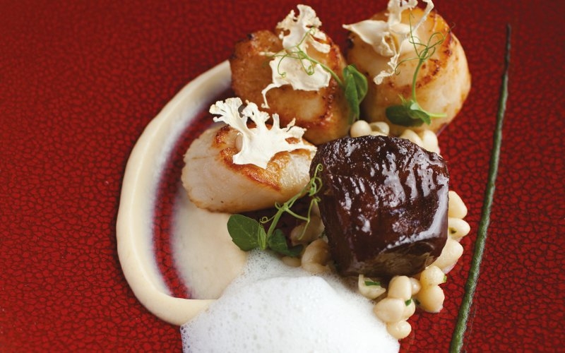 Neven's Seared Scallops with Confit of Pork Cheek