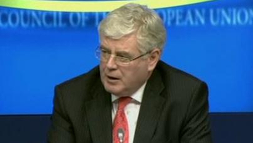 Tánaiste Eamon Gilmore said the Government is reluctant to see what he called a further militarisation of the conflict