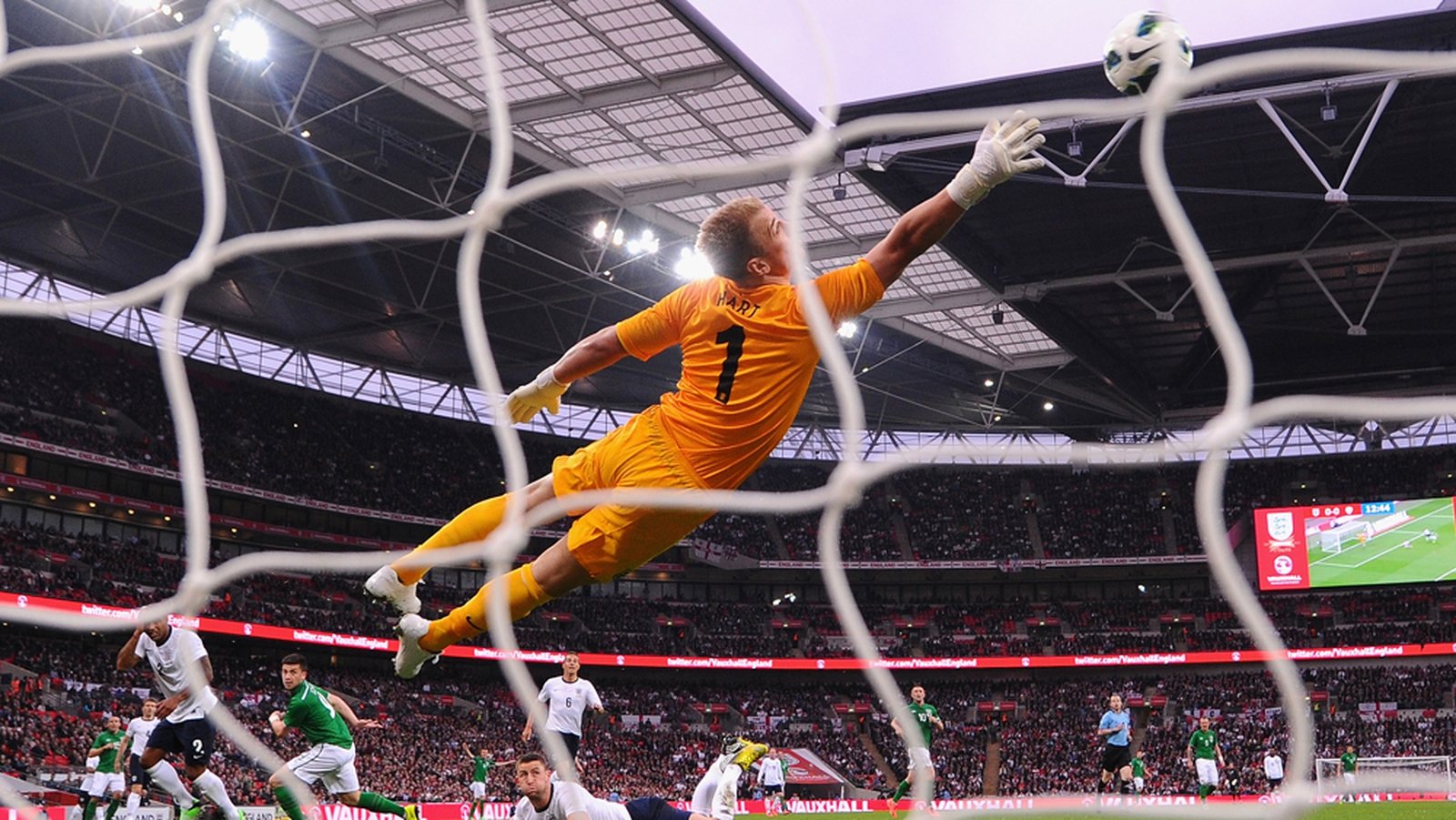 Ireland secure draw at Wembley