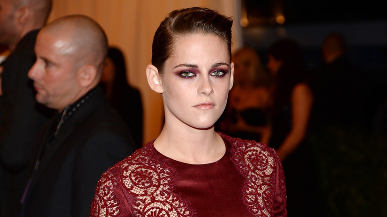 Kristen Stewart signs on for two new roles