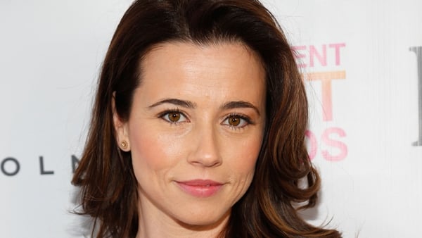 Cardellini to play Jess's sister on New Girl