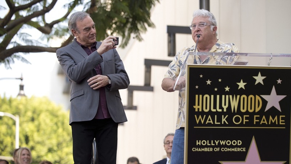Randy Newman with pal Neil Diamond at the Hollywood Walk of Fame ceremony