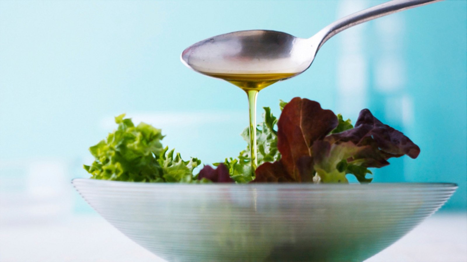 20 Delicious Summer Salad Dressings