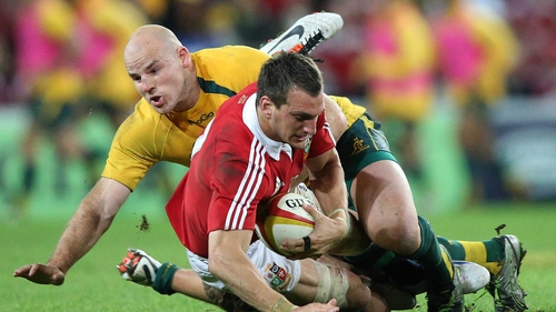 Sam Warburton is determined to be involved as Wales seek a hat-trick of Six Nations titles
