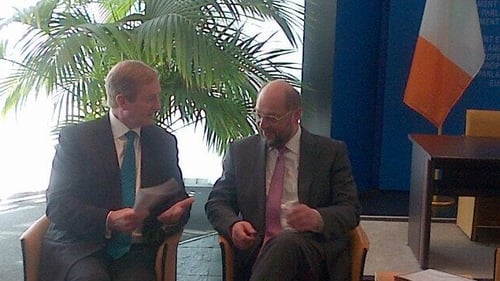 Enda Kenny spoke with President of the European Parliament Martin Schulz ahead of his speech (Pic: merrionstreet.ie)
