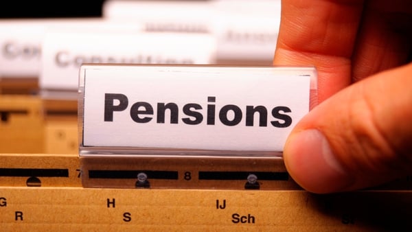 Pension assets here fell by 6.5% to €7.9bn between January and March