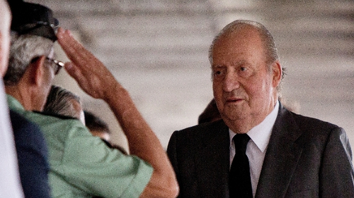 King Juan Carlos visited the injured in hospital