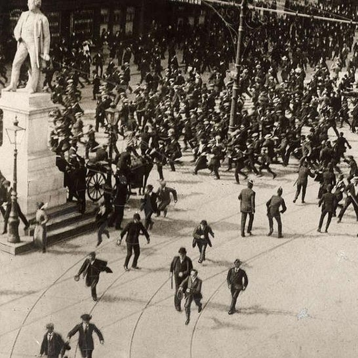 Citizens: Lockout 1913-2013 Citizens: Lockout 1913-2013