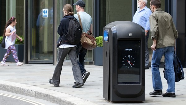 The recycling bins track the unique addresses of smartphones as they pass by