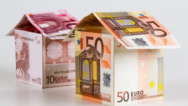 The average interest rate for new mortgage agreements in July was 4.06%, new Central Bank figures show