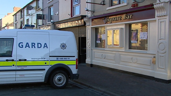 Garda Thomas Fay went to the Square Bar where Oliver Kierans was with a shotgun