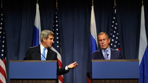 US Secretary of State John Kerry and Russian Foreign Minister Sergei Lavrov are holding talks in Geneva