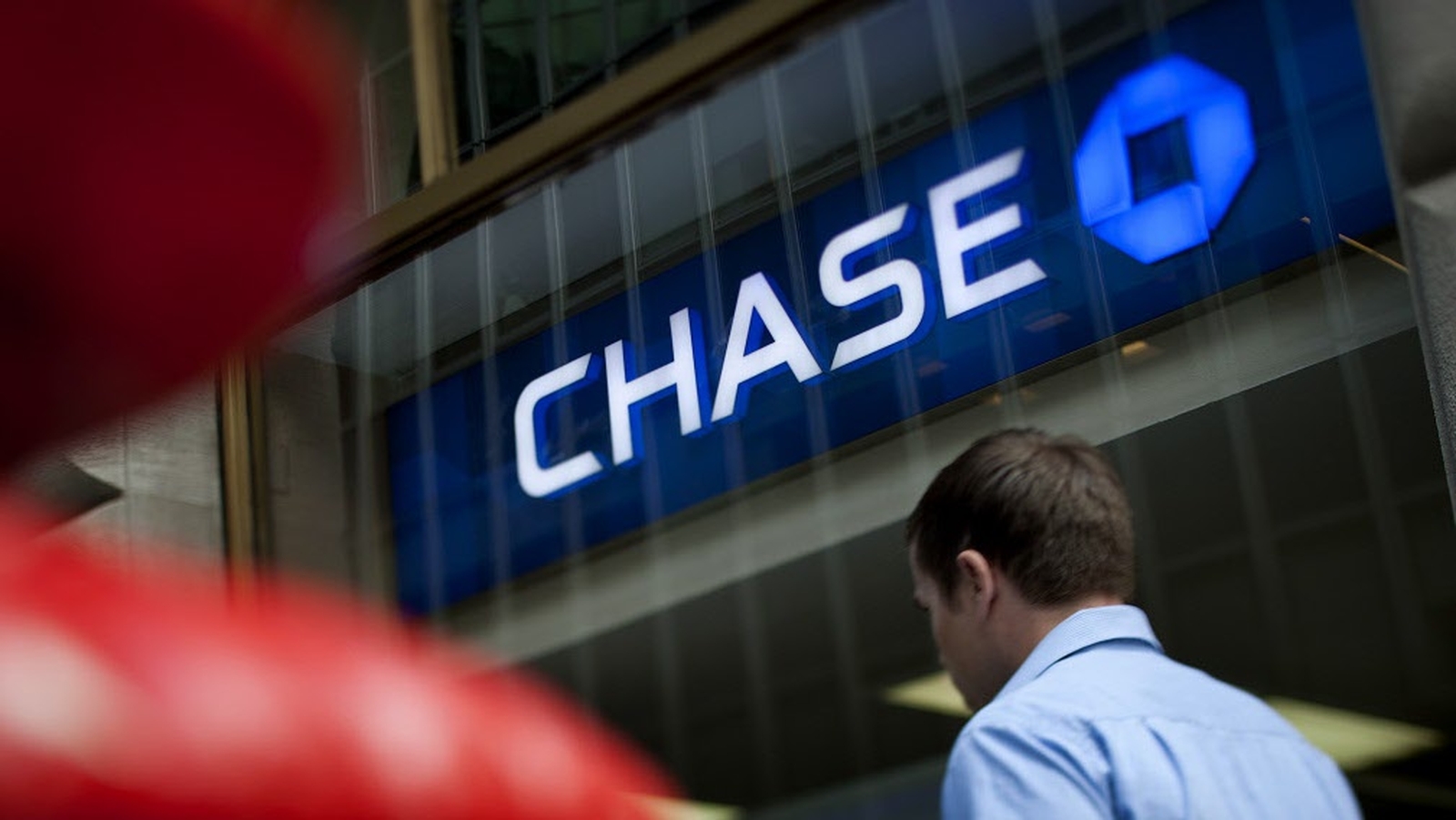 jpmorgan-chase-s-quarterly-profit-rises-10