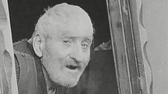 John, an old man living alone in County Offaly. Alone at Christmas (1964)