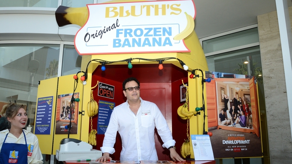 Mitch Hurwitz at the banana stand from Arrested Development