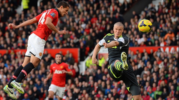 Javier Hernandez heads the winner for Manchester United