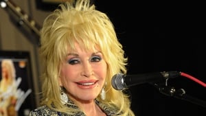Dolly Parton has defended her goddaughter Miley Cyrus