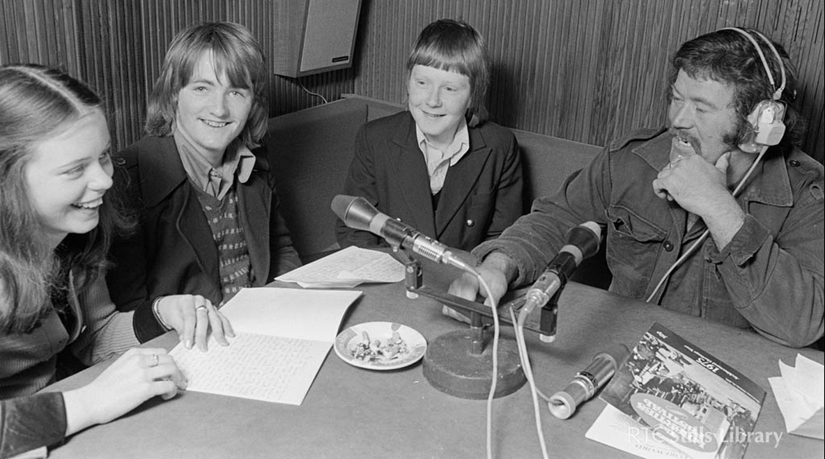 Geraldine Shanahan, Jimmy Kenny Joe Nolan, and presenter Liam Weldon during the Liberties Festival 1975.