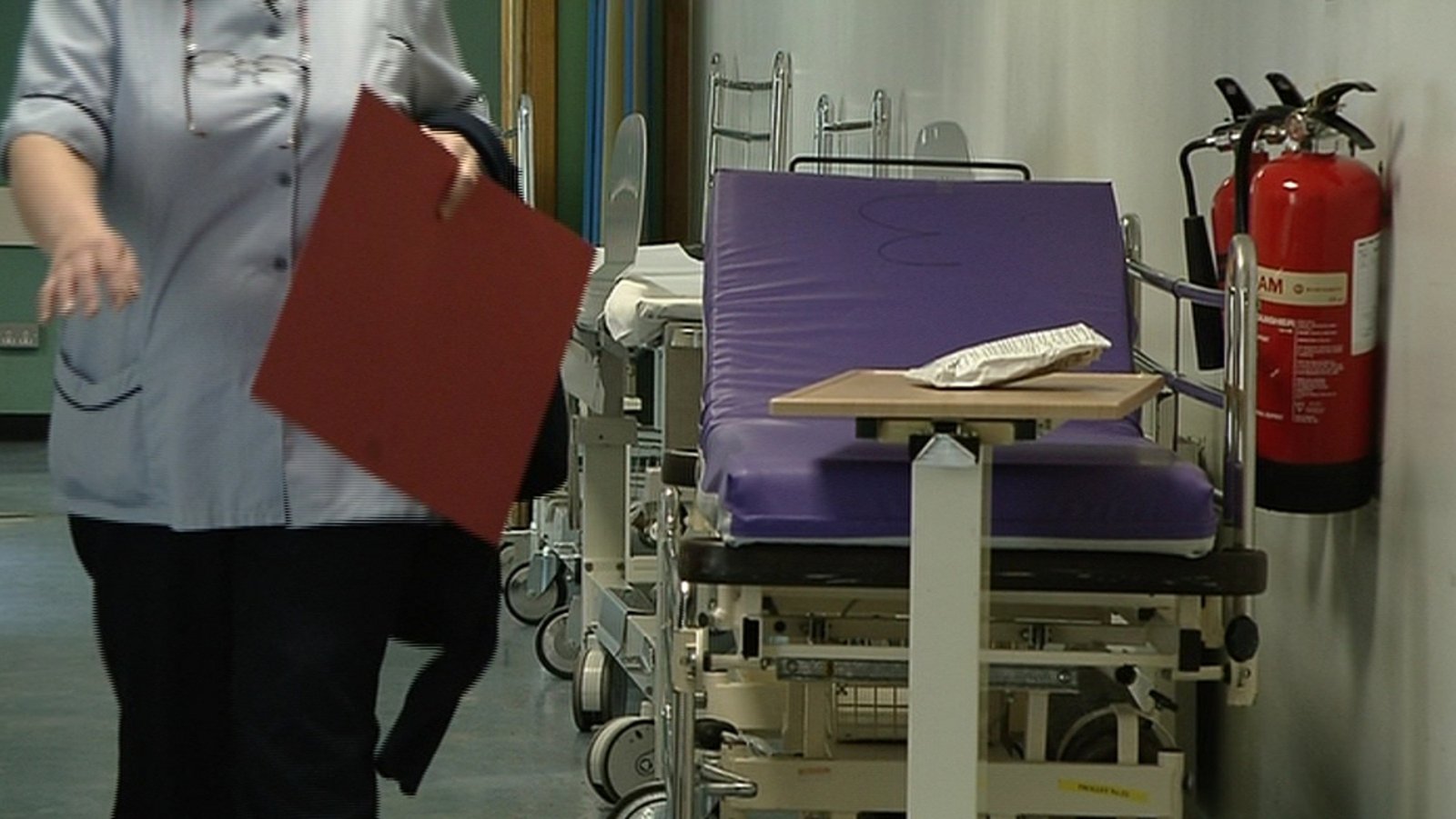 449 people waiting for hospital bed INMO