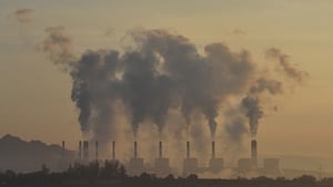 How many premature deaths result from air pollution in Ireland?