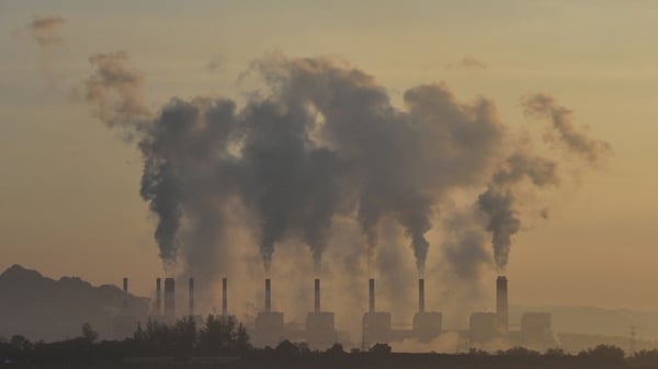 How many premature deaths result from air pollution in Ireland?