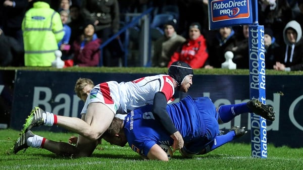 Jordi Murphy goes over for Leinster's first-half try